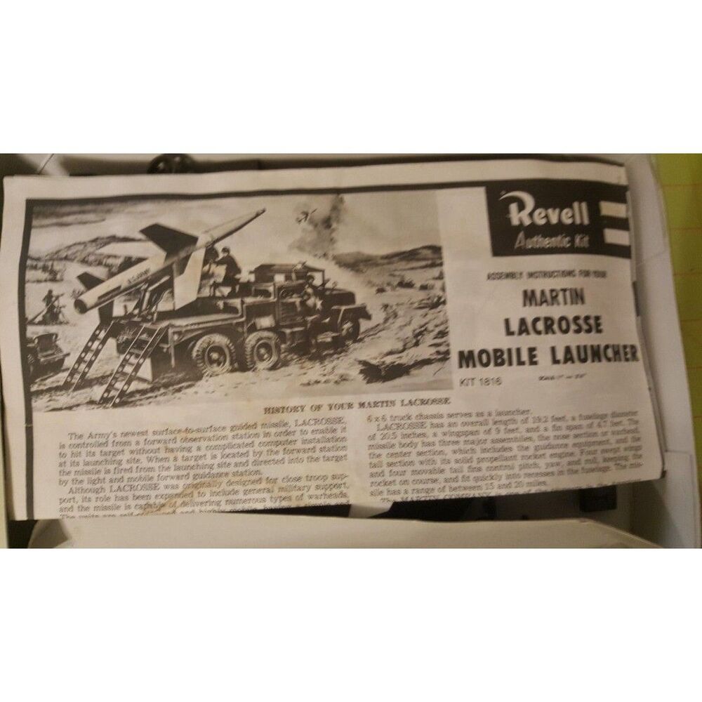 1/40 MARTIN LACROSSE MOBILE LAUNCHER MODEL KIT VINTAGE REVELL NO BOX !